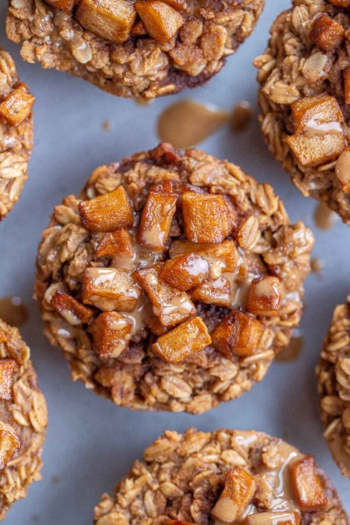Apple Cinnamon Baked Oat Cups