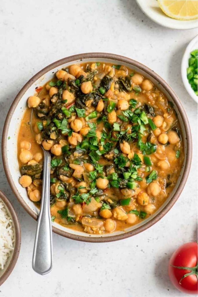 Chickpea and Spinach Curry