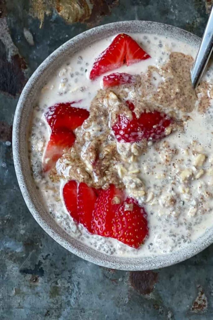 High Protein Overnight Oats With Hemp Seeds