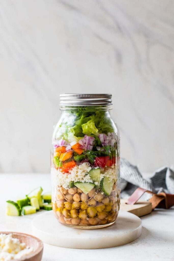 Mason Jar Salads That Don't Turn Into Soup