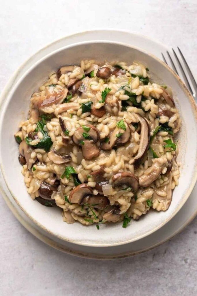 One-Pot Mushroom Risotto Without Constant Stirring