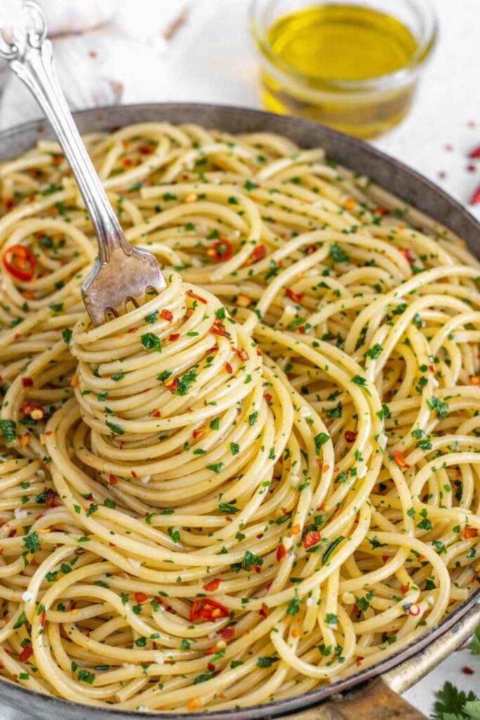 Pasta Aglio e Olio Garlic Oil Pasta