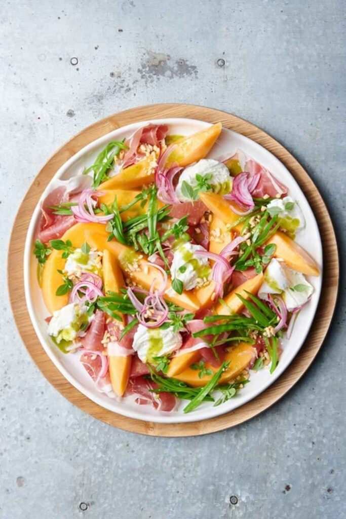 Prosciutto-Wrapped Melon with Mozzarella