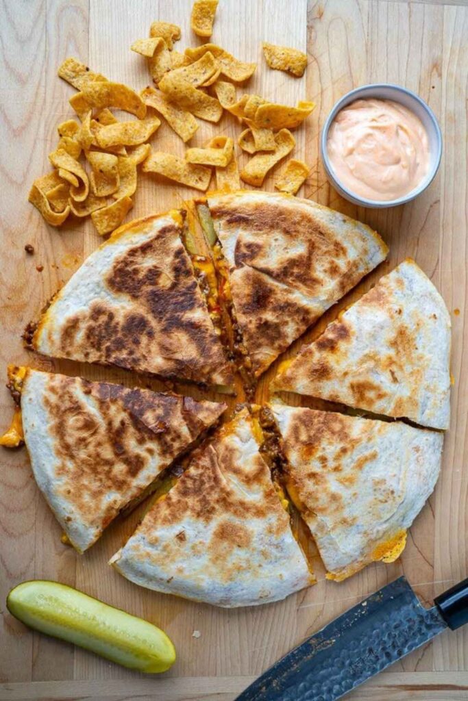 10 Lazy Dinner Ideas Quick Meals That Actually Feel Like a Real Meal 2026 6 Quesadillas With Whatever's Left