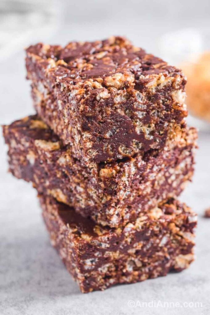 Rice Cake Stack With Nut Butter and Berries