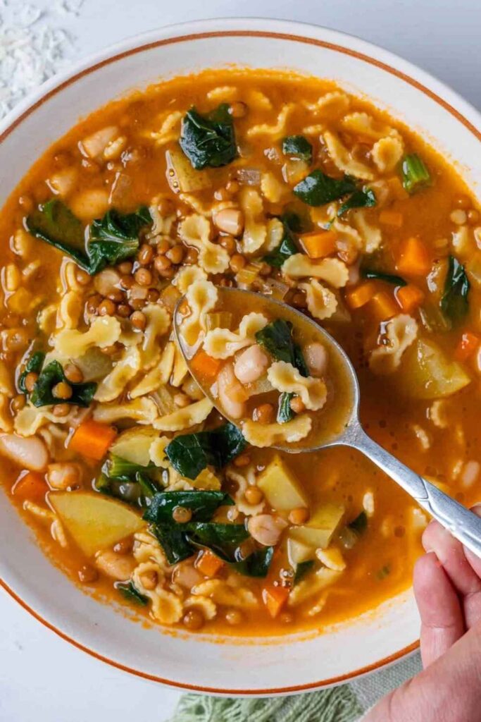 Slow Cooker Minestrone Soup A Full Meal in One Bowl