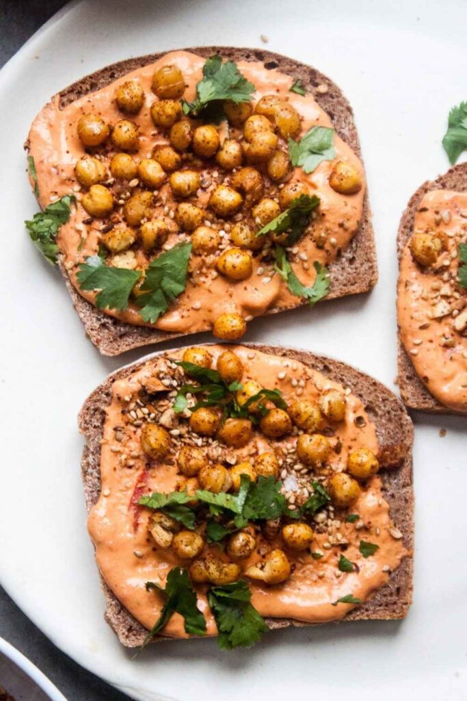 Spiced Chickpea and Cucumber Flatbread
