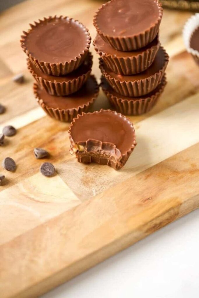 Keto Chocolate Fat Bombs