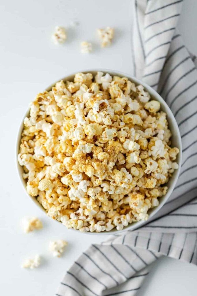 Popcorn with Nutritional Yeast and Smoked Paprika