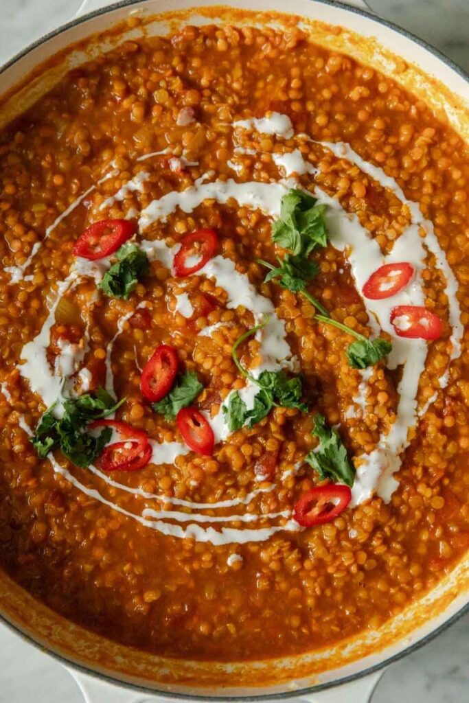 26 easy Vegetarian Meals That Are Actually Filling (No Sad Salads Required) 2 Spiced Red Lentil Dal With Crispy Shallots
