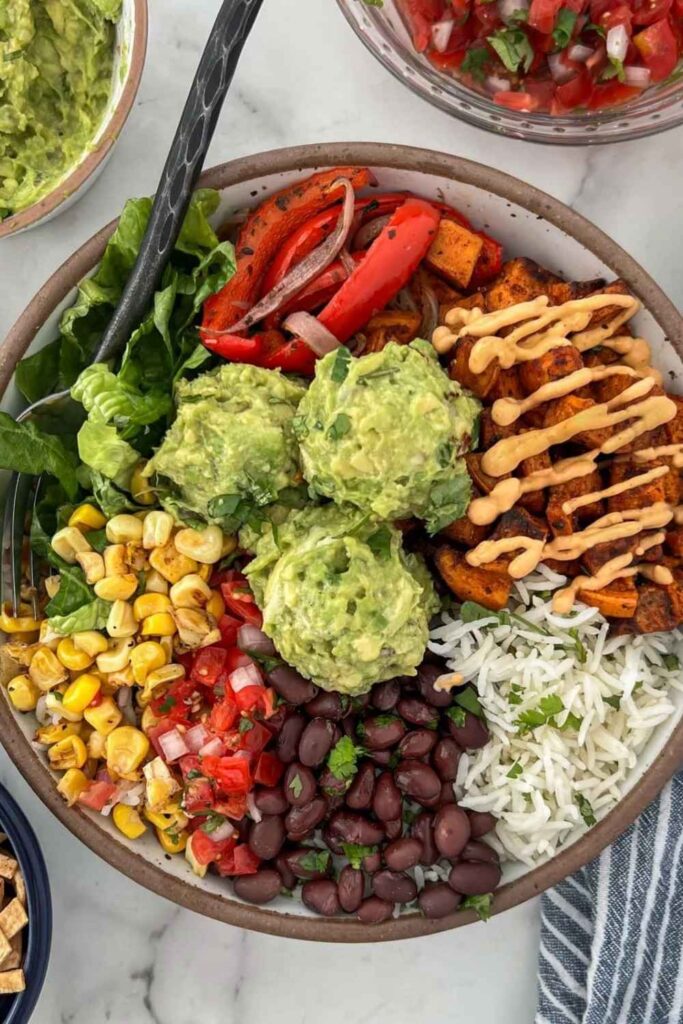26 easy Vegetarian Meals That Are Actually Filling (No Sad Salads Required) 9 Sweet Potato and Black Bean Burrito Bowls
