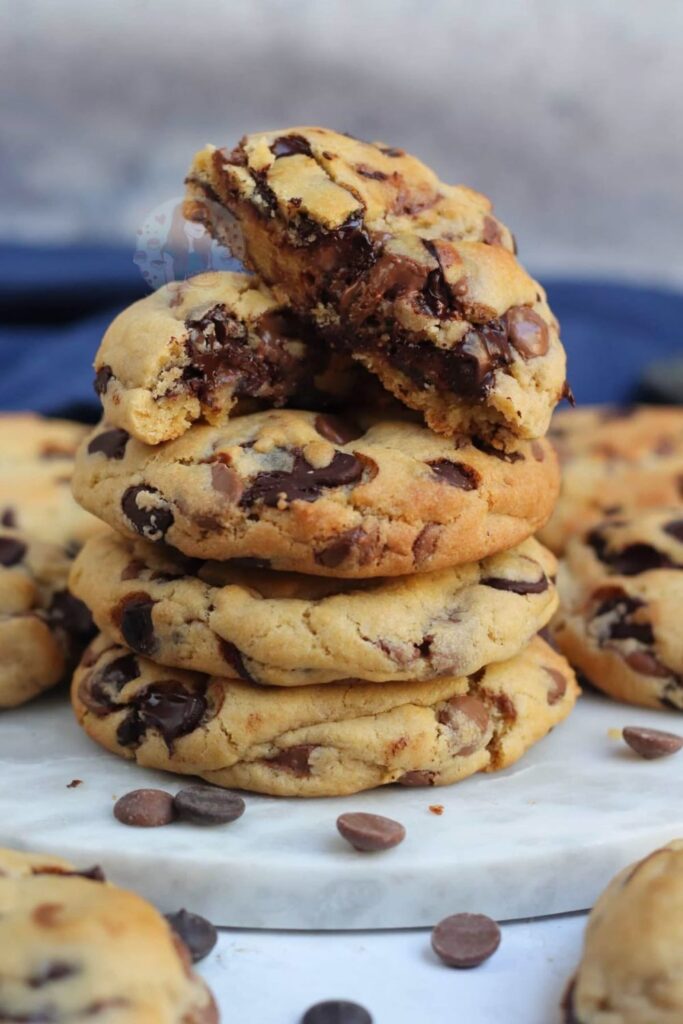Best Cookie Recipes: 25 Easy Cookies You'll Bake Again and Again 2 Best Chocolate Chip Cookie Recipe